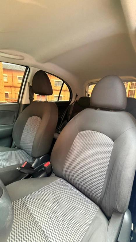 NISSAN March 1.6 16V 4P S FLEX, Foto 10