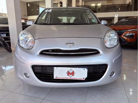 NISSAN March 1.6 16V 4P S FLEX, Foto 2