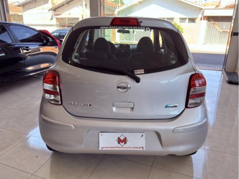 NISSAN March 1.6 16V 4P S FLEX, Foto 5