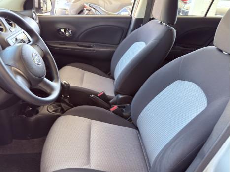 NISSAN March 1.6 16V 4P S FLEX, Foto 7
