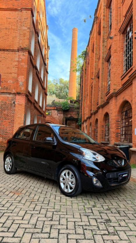 NISSAN March 1.6 16V 4P S FLEX, Foto 1