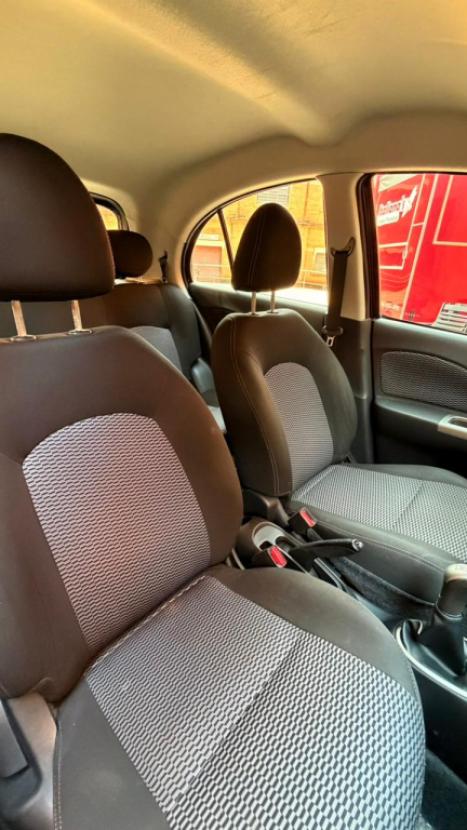 NISSAN March 1.6 16V 4P S FLEX, Foto 10