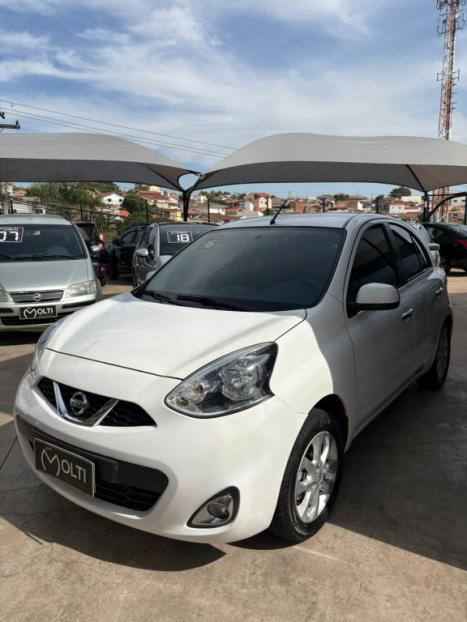 NISSAN March 1.6 16V 4P SV FLEX, Foto 2
