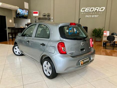 NISSAN March 1.6 16V 4P S FLEX, Foto 3