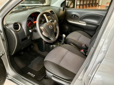 NISSAN March 1.6 16V 4P S FLEX, Foto 10