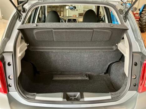 NISSAN March 1.6 16V 4P S FLEX, Foto 19