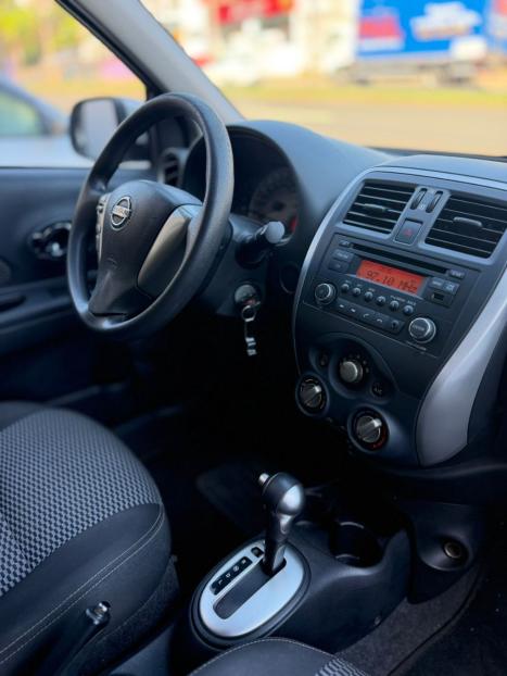 NISSAN March 1.6 16V 4P SV FLEX AUTOM�TICO CVT, Foto 4