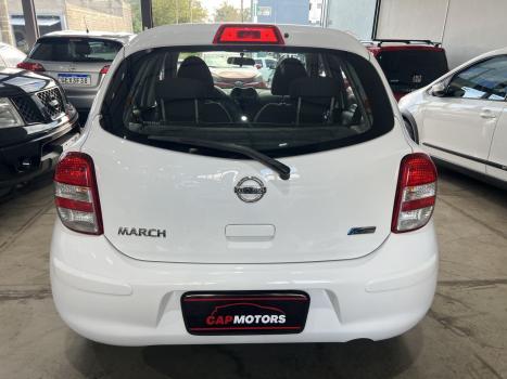 NISSAN March 1.6 16V 4P SV FLEX, Foto 6