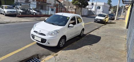 NISSAN March 1.6 16V 4P S FLEX, Foto 3