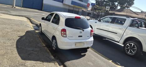 NISSAN March 1.6 16V 4P S FLEX, Foto 8