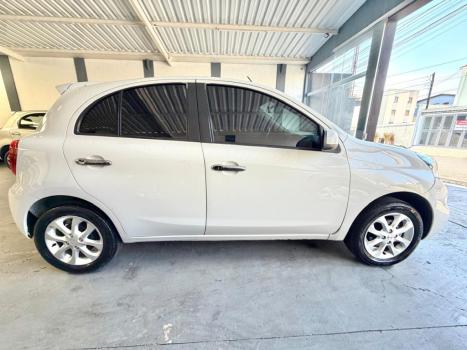 NISSAN March 1.6 16V 4P SV FLEX, Foto 6
