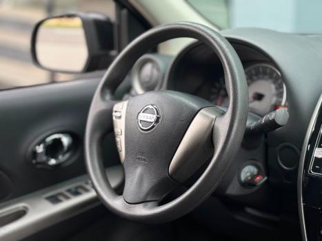 NISSAN March 1.6 16V 4P SL FLEX, Foto 9