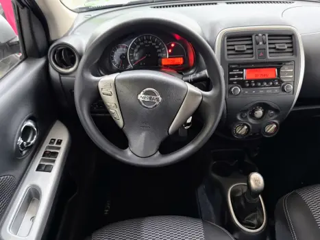 NISSAN March 1.6 16V 4P SV FLEX, Foto 9