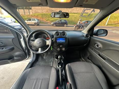 NISSAN March 1.6 16V 4P SV FLEX, Foto 10