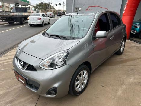 NISSAN March 1.6 16V 4P SV FLEX, Foto 2