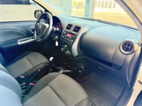 NISSAN March 1.6 16V 4P SV FLEX, Foto 13
