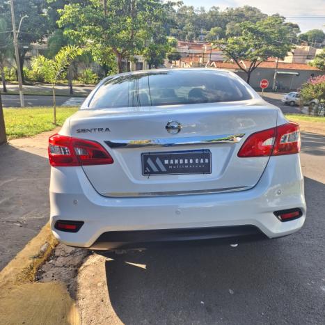 NISSAN Sentra 2.0  16V 4P S FLEX AUTOM�TICO CVT, Foto 4