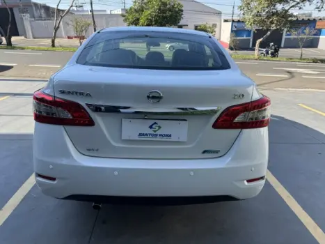 NISSAN Sentra 2.0 16V 4P SV FLEX AUTOM�TICO CVT, Foto 12