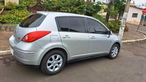 NISSAN Tiida Hatch 1.8 16V S 4P, Foto 9