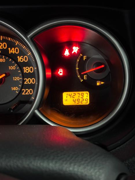 NISSAN Tiida Hatch 1.8 16V 4P S FLEX, Foto 9