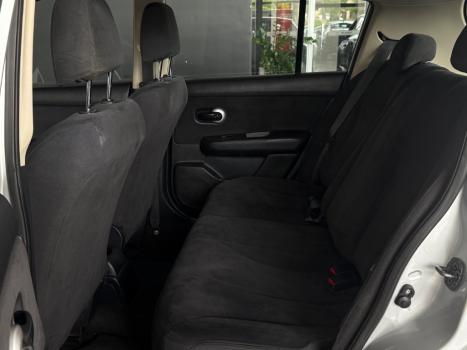 NISSAN Tiida Hatch 1.8 16V 4P S AUTOM�TICO, Foto 9