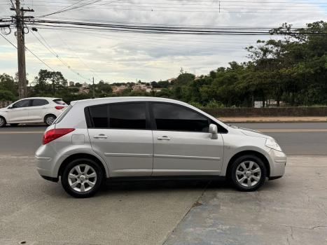 NISSAN Tiida Hatch 1.8 16V S 4P, Foto 5
