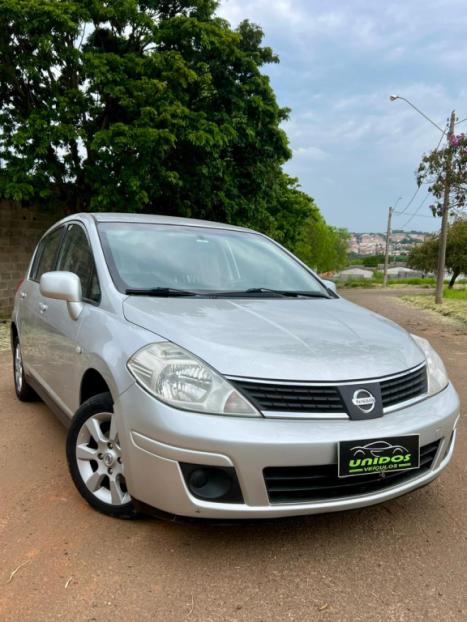 NISSAN Tiida Hatch 1.8 16V 4P S AUTOM�TICO, Foto 3