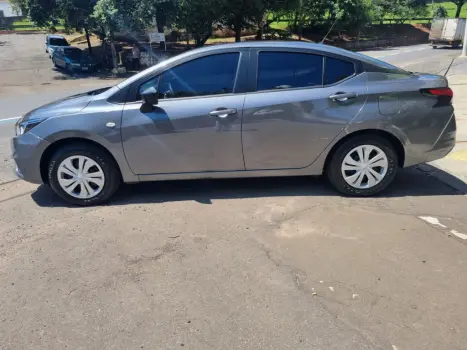 NISSAN Versa Sedan 1.6 16V 4P FLEX SENSE, Foto 5