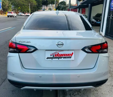 NISSAN Versa Sedan 1.6 16V 4P FLEX SENSE XTRONIC AUTOMTICO CVT, Foto 3