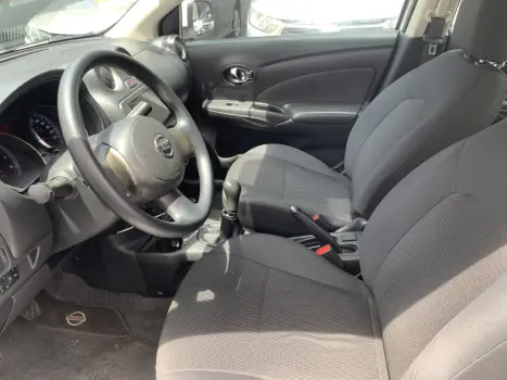 NISSAN Versa Sedan 1.6 16V 4P FLEX SV, Foto 20