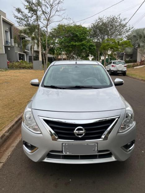 NISSAN Versa Sedan 1.6 16V 4P UNIQUE FLEX XTRONIC AUTOMTICO CVT, Foto 2
