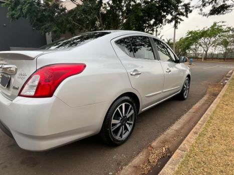 NISSAN Versa Sedan 1.6 16V 4P UNIQUE FLEX XTRONIC AUTOMTICO CVT, Foto 5