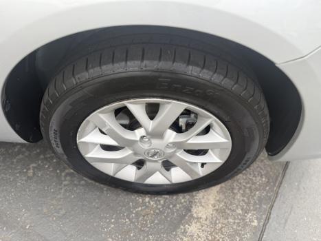NISSAN Versa Sedan 1.6 16V 4P SV FLEX XTRONIC AUTOMTICO CVT, Foto 4