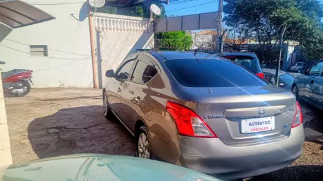NISSAN Versa Sedan 1.6 16V 4P FLEX SL, Foto 6