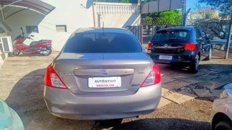 NISSAN Versa Sedan 1.6 16V 4P FLEX SL, Foto 5