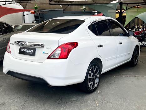 NISSAN Versa Sedan 1.6 16V 4P FLEX SL, Foto 2
