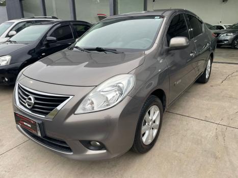 NISSAN Versa Sedan 1.6 16V 4P FLEX SV, Foto 3