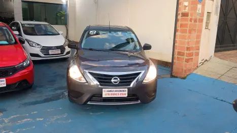 NISSAN Versa Sedan 1.6 16V 4P FLEXSTART V-DRIVE, Foto 1
