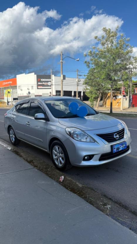 NISSAN Versa Sedan 1.6 16V 4P FLEX SL, Foto 2