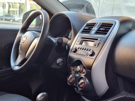NISSAN Versa Sedan 1.0 4P FLEX, Foto 9