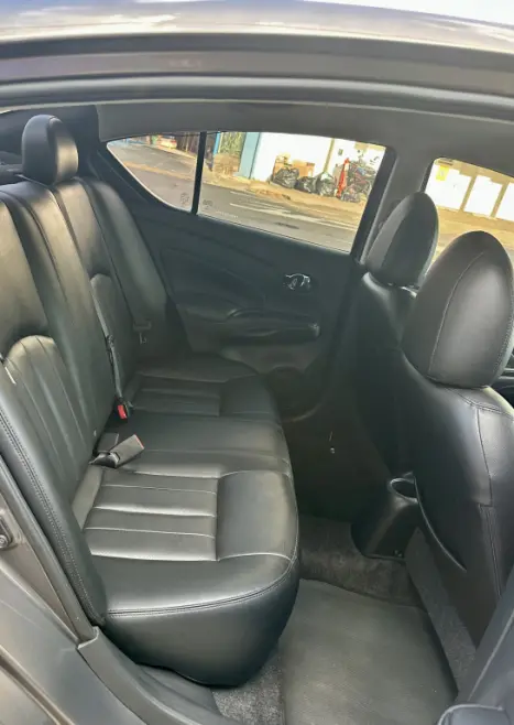 NISSAN Versa Sedan 1.6 16V 4P SL FLEX XTRONIC AUTOM�TICO CVT, Foto 11