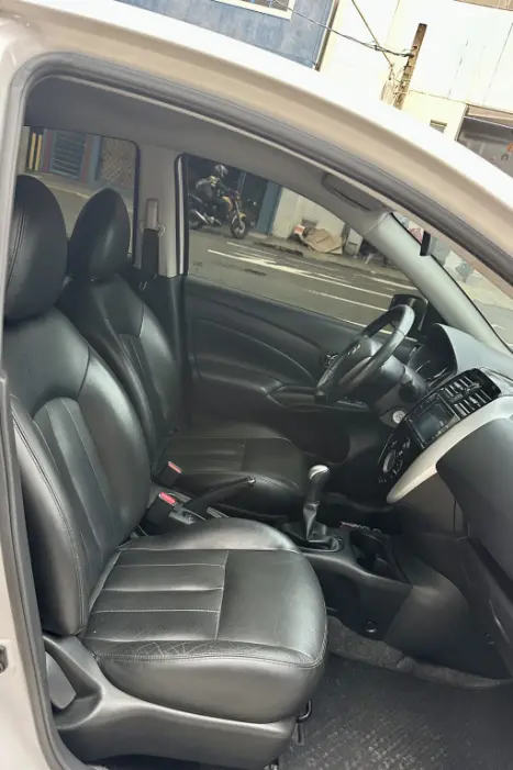 NISSAN Versa Sedan 1.6 16V 4P FLEX SL, Foto 9