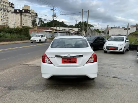 NISSAN Versa Sedan 1.6 16V 4P FLEXSTART V-DRIVE PLUS XTRONIC AUTOM�TICO CVT, Foto 7