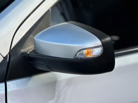 NISSAN Versa Sedan 1.6 16V 4P UNIQUE FLEX XTRONIC AUTOM�TICO CVT, Foto 2