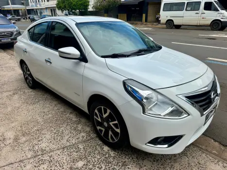 NISSAN Versa Sedan 1.6 16V 4P UNIQUE FLEX, Foto 4