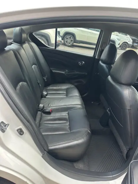 NISSAN Versa Sedan 1.6 16V 4P UNIQUE FLEX, Foto 11