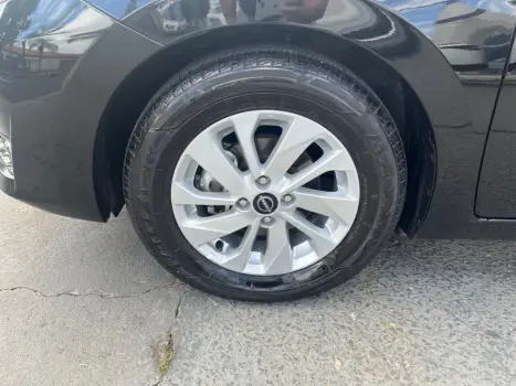 NISSAN Versa Sedan 1.6 16V 4P FLEX SENSE, Foto 17