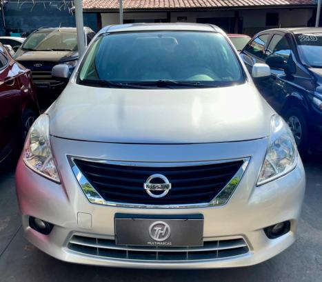 NISSAN Versa Sedan 1.6 16V 4P FLEX SL, Foto 2