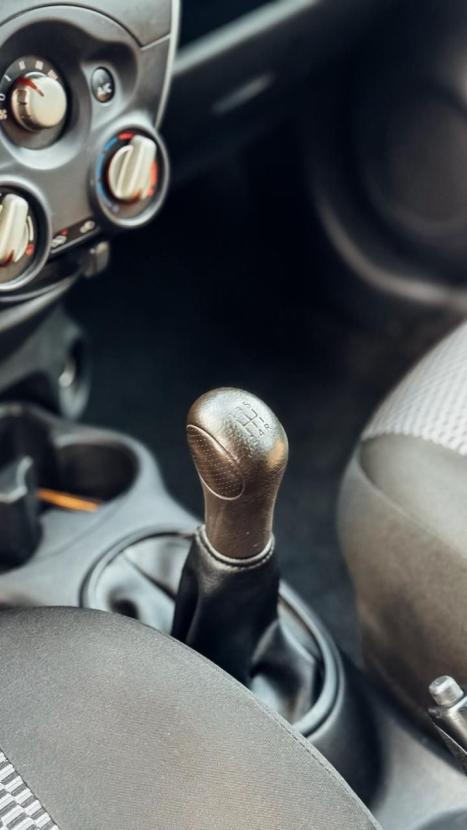 NISSAN Versa Sedan 1.0 12V 4P FLEX V-DRIVE, Foto 10