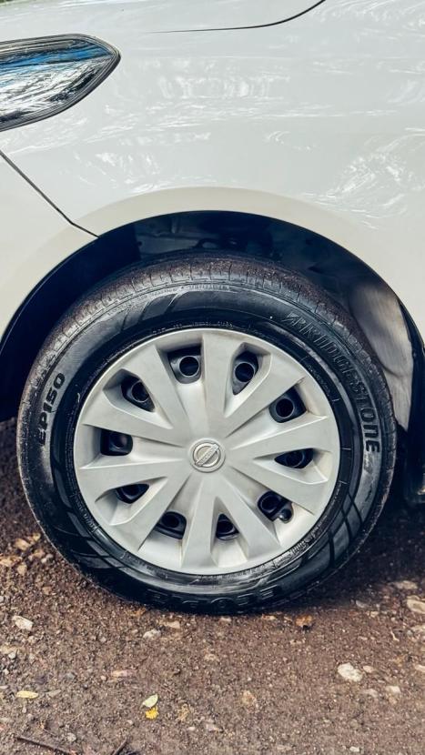 NISSAN Versa Sedan 1.0 12V 4P FLEX V-DRIVE, Foto 17